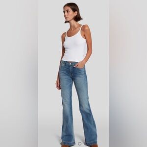 7 FOR ALL MANKIND DOJO Signature trouser jean Wide leg subtle flare. Size 27